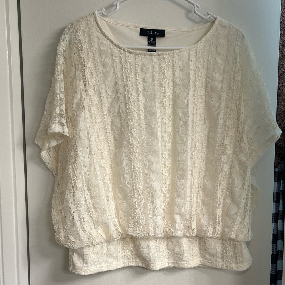 Women’s White Lace Blouse